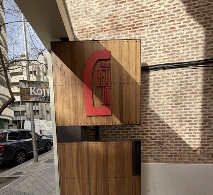 Baukunst - Madrid im März