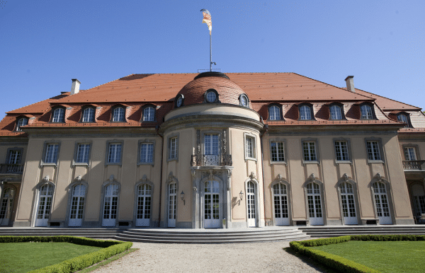 Baukunst - Villa Borsig: Demokratie im Industriepalast