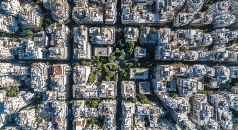 Baukunst - Kühldächer: Warum heller Anstrich Städte wirksamer kühlt als Stadtgrün