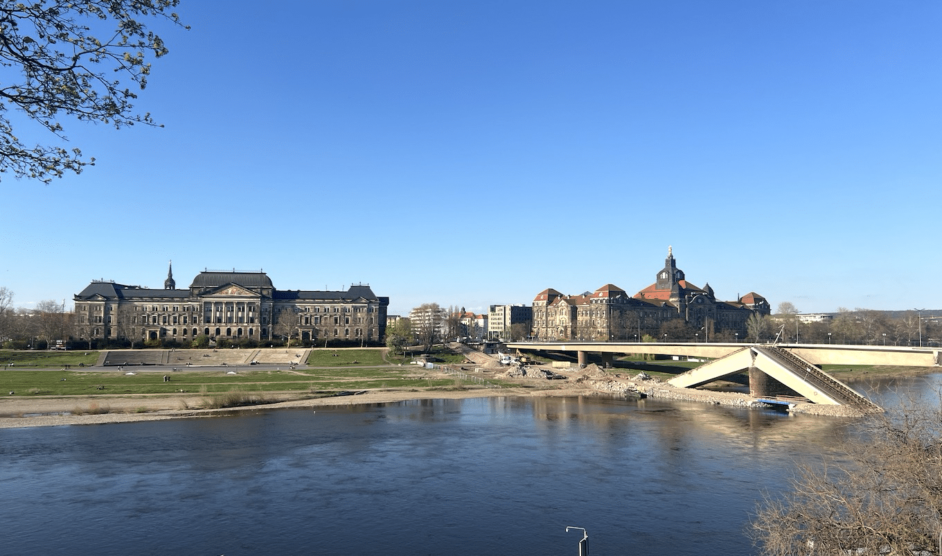 Baukunst - Carolabrücke Dresden: Wie die Mehrfachbeauftragung den Wettbewerb ersetzt